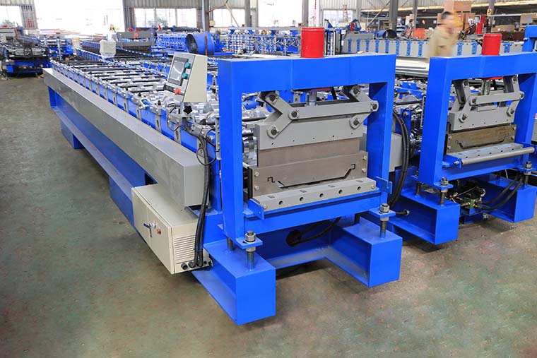 Klip-Lok Roof Panel Roll Forming Machine